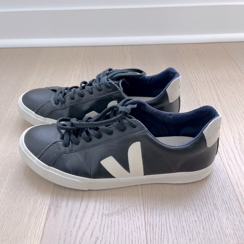 Veja Black Sneakers